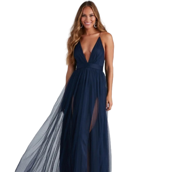 Windsor Dresses & Skirts - Windsor Pleated Tulle Formal Dress in Royal Blue Size Small